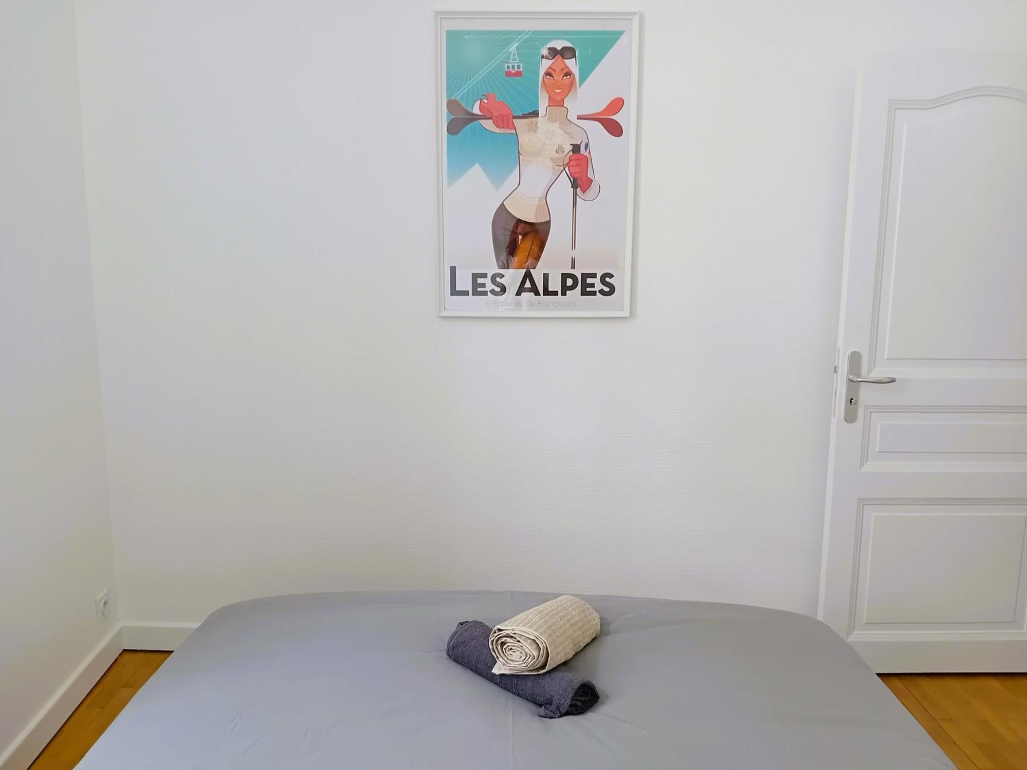 102 - Appart Renove Avec Grand Salon Et 1 Chambre - Tram Et Clinique Mutualiste A 1 Min Grenoble Buitenkant foto